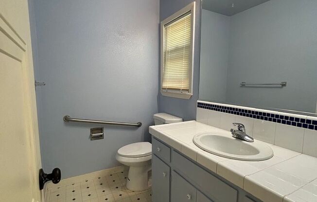 2 beds, 2 baths, $1,800