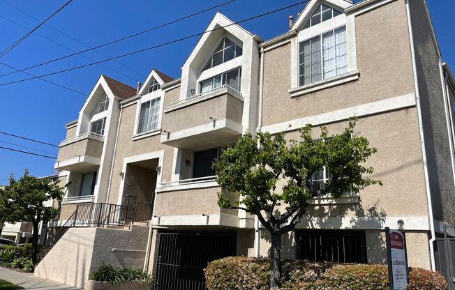 Midvale Los Angeles Apartments LLC