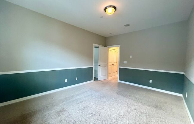 2 beds, 2.5 baths, $3,250