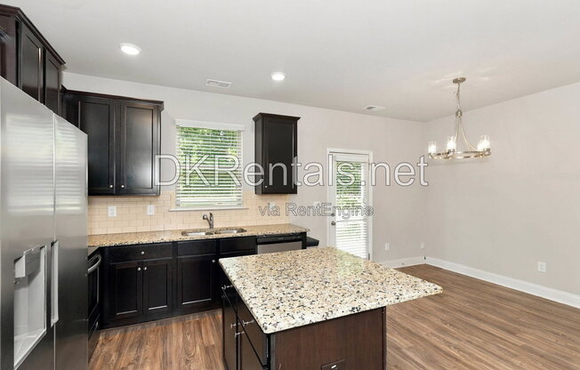 2 beds, 2.5 baths, 1,300 sqft, $1,850
