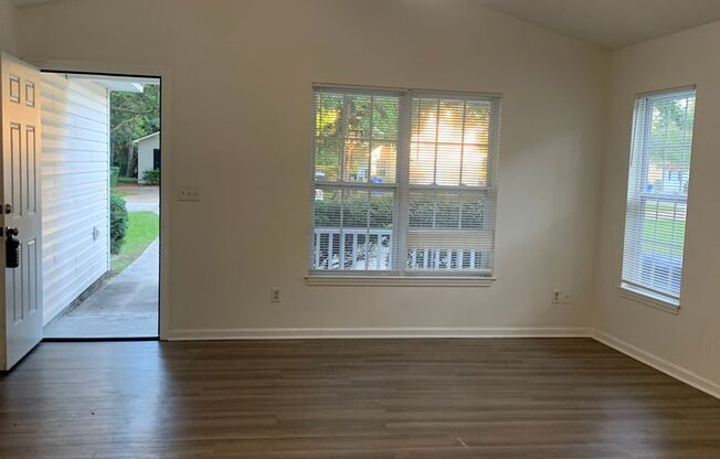 3 Bedroom 2 Bath House on Charter Drive Available Now