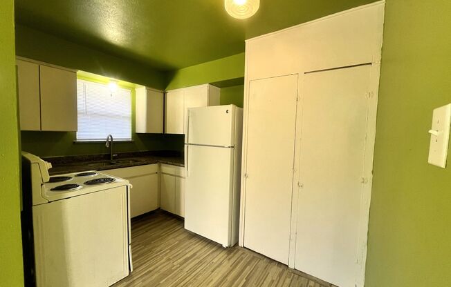 Pleasun Apartments at Pleasant