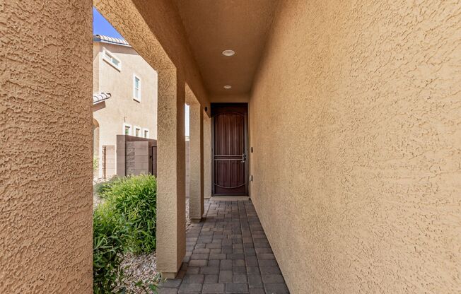 Gorgeous 4 bedroom home in Centennial Hills