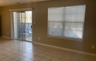 2 beds, 2.5 baths, $1,825, Unit Unit 4