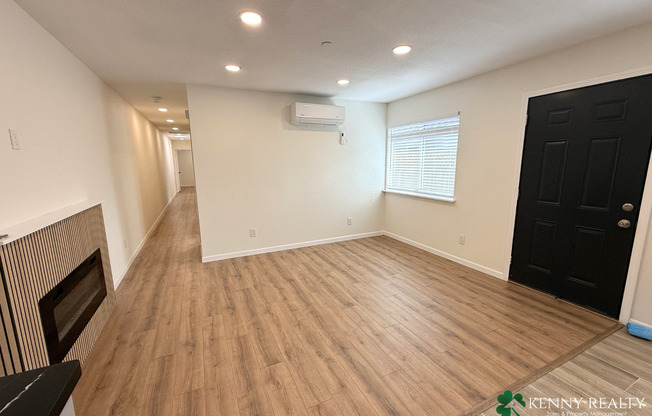 Remodeled 3 BD/2 BA Home with Private Entrance and Backyard