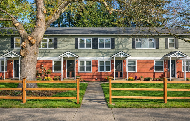 Pacific Walk Townhomes - Your New Oasis