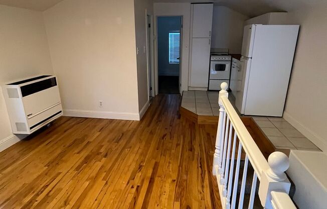 447 W Taylor