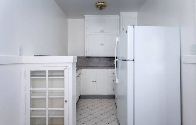 The Shannon | #209 Charming Vintage All White Kitchen
