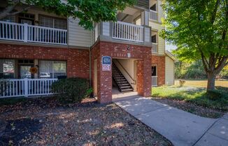 ***4254 NE Meadow Creek Circle #107***