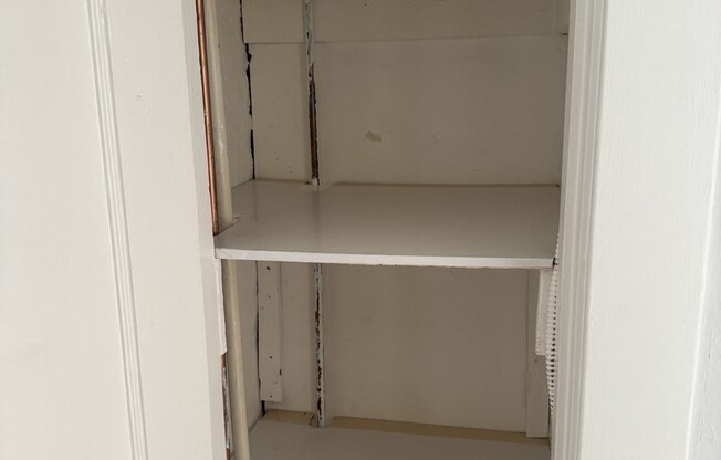 2 beds, 1 bath, 1,100 sqft, $2,200, Unit 1