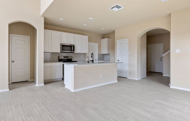 Beautiful Open Floorplan!!!