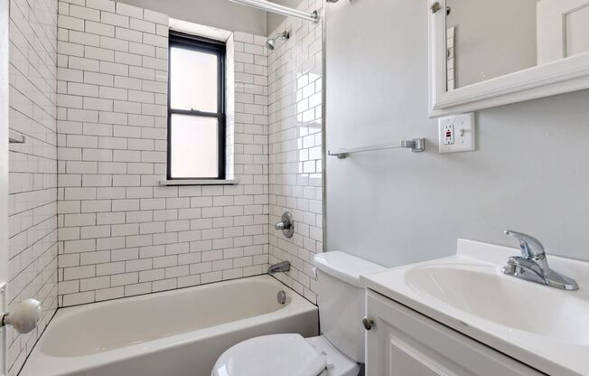 Studio, 1 bath, 442 sqft, $899, Unit Unit 214