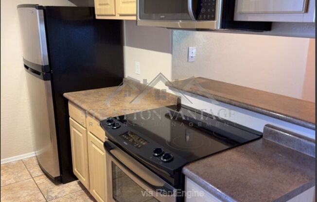 2 beds, 2 baths, 1,036 sqft, $1,449, Unit 243