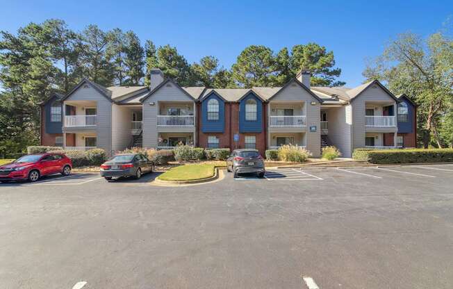 Woodmere Trace Apartmements in Duluth, GA Building Exteriors
