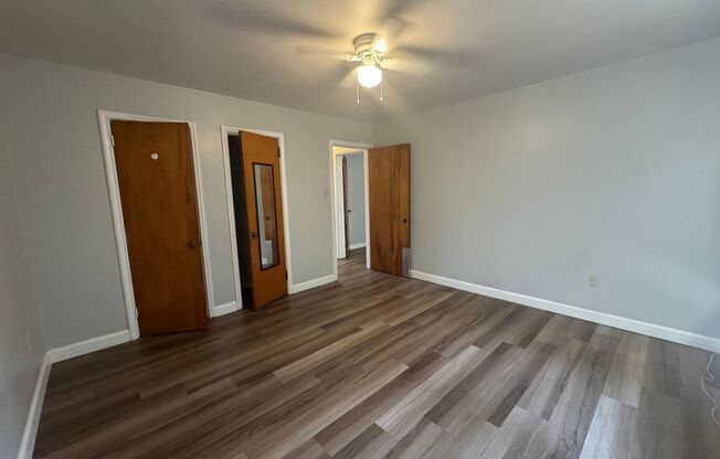 2 beds, 1 bath, 800 sqft, $1,999, Unit 6230 Fifth Ave. #222D