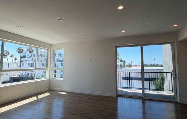 1 bed, 1 bath, 837 sqft, $2,360.42, Unit 408-1