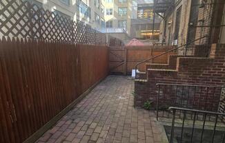 245 25 E 62 ST