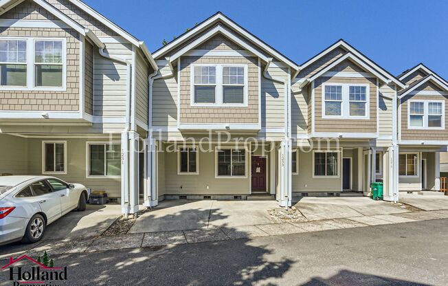 Charming 2-Bedroom Retreat in Prime Hillsboro Location