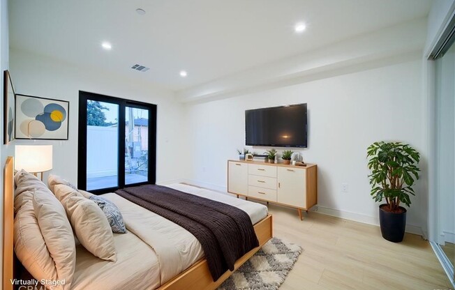 618 MARIPOSA AVE