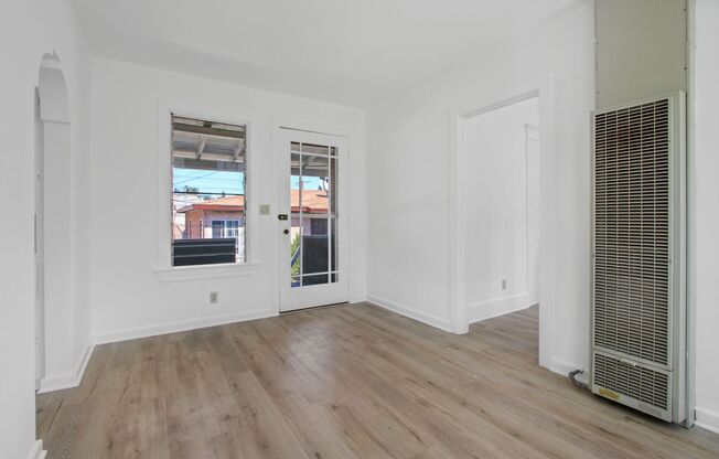 Charming 1-Bedroom Apartment in a Quiet Duplex