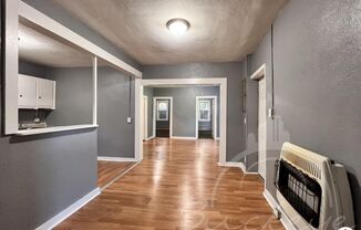 2 beds, 1 bath, $925