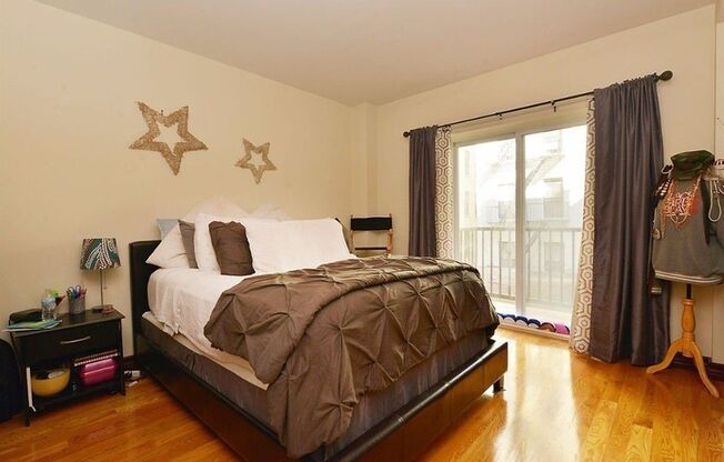147 W 142 ST