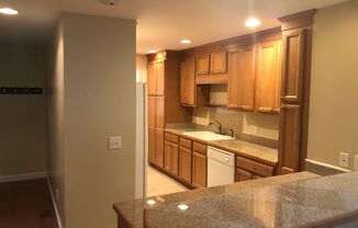 Beautiful Home Close to Campus!