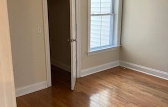 Great 2 Bedroom / 2 Bath Apartment in the Heart of Wilmington!