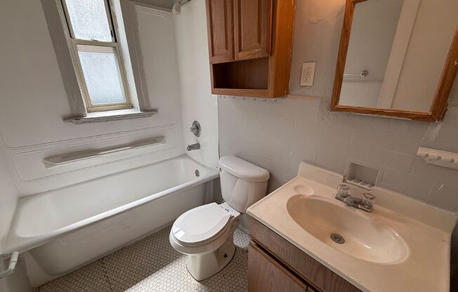 1 bed, 1 bath, 478 sqft, $1,095, Unit 406-63