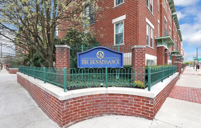 ✨ Lovely & Exclusive Condo in the Historic Renaissance Building – Downtown Columbus ✨