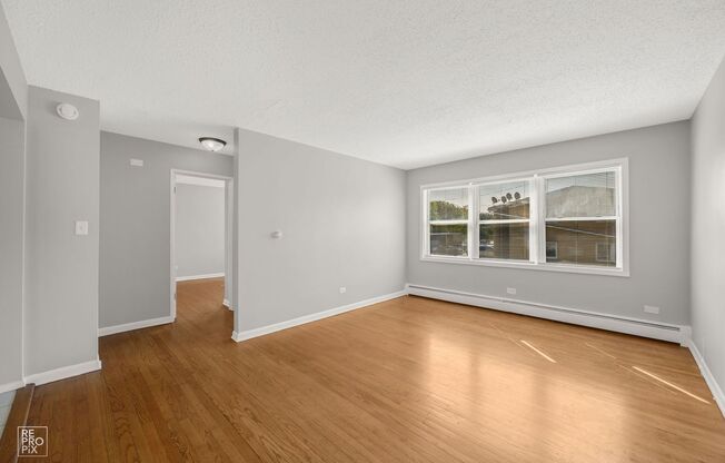 1550 N 1 AVE
