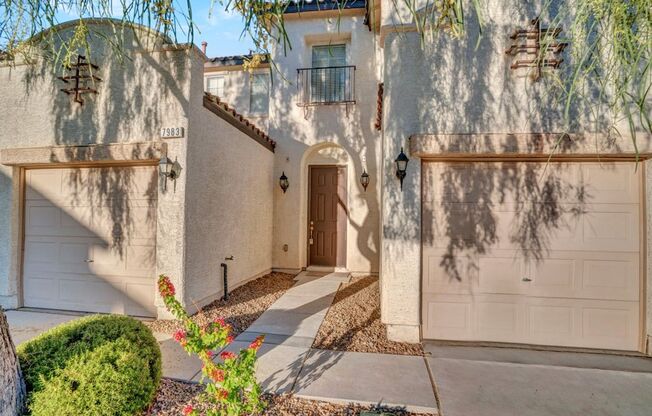 WONDERFUL 3 BEDROOM HOME AT END OF CUL-DE-SAC, FEATURES 2 SPLIT CAR GARAGE