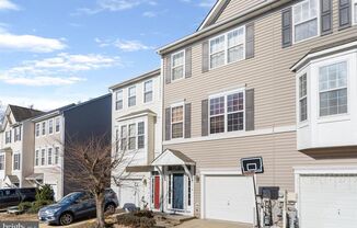 Townhome in Piney Orchard