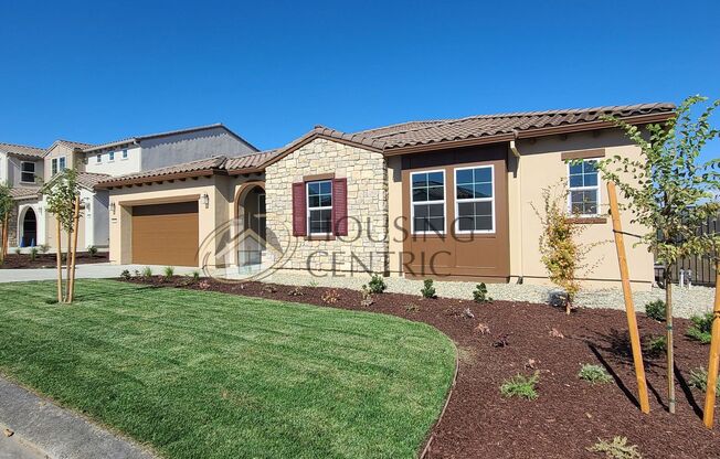 Stunning New Construction Single Story Rental with VIEWS in Gated El Dorado Hills Community!!