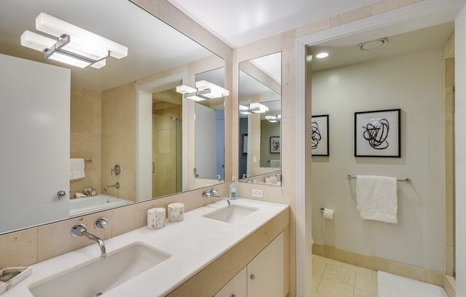 2 beds, 2 baths, 1,257 sqft, $6,750, Unit PH20L