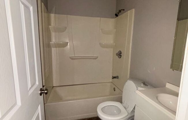 1864 E Cornwall Street