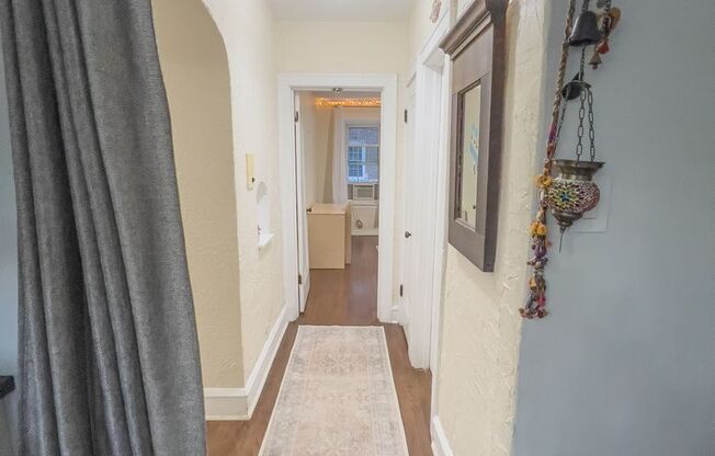 1 bed, 1 bath, $1,395