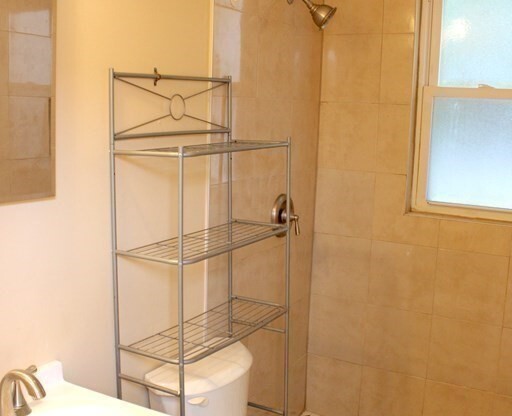 3 beds, 2 baths, 1,100 sqft, $2,660, Unit 1