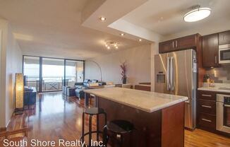 6770 Hawaii Kai Dr. #1404
