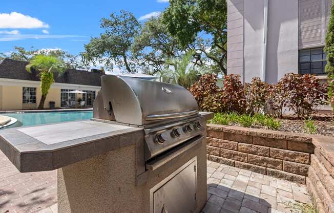 Outdoor Grilling Area at The Flats at Seminole Heights, Florida