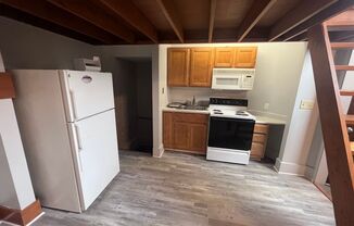 1 bed, 1 bath, 1,400 sqft, $1,199, Unit 202 N 9th Street #A