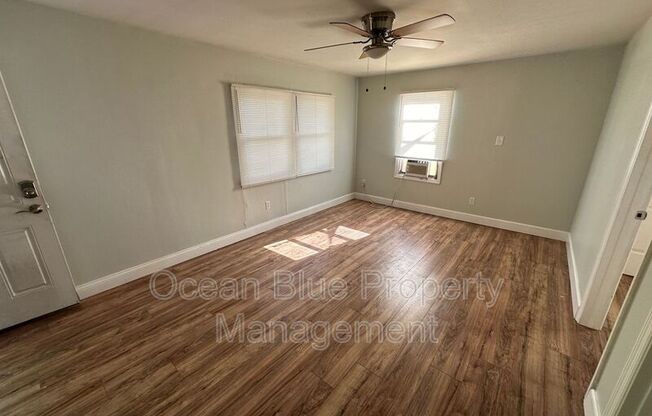 3901 1/2 6 ST S