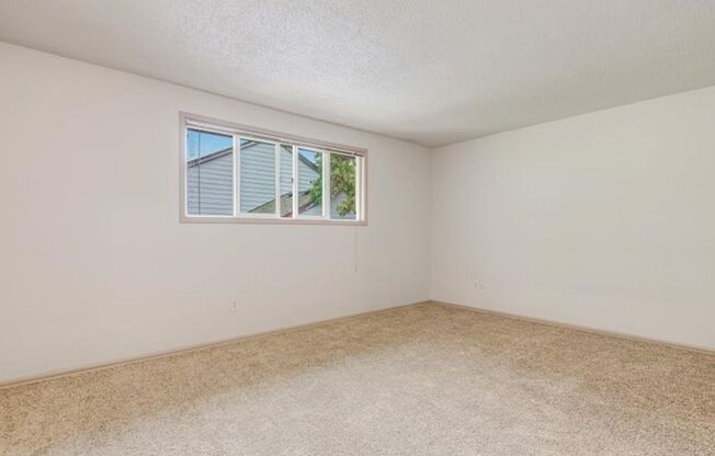2 beds, 1.5 baths, 1,100 sqft, $1,750, Unit 7