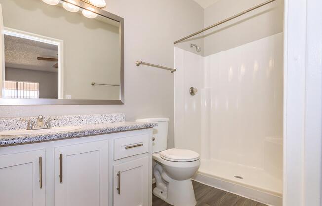 2 beds, 2 baths, 1,000 sqft, $1,395