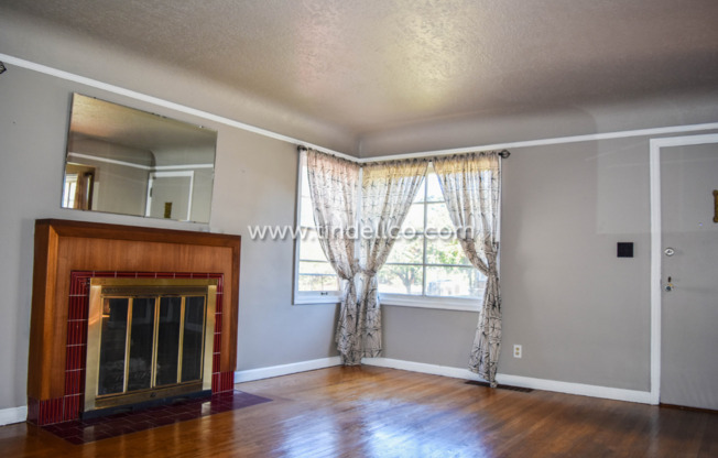 3 beds, 2 baths, $2,795