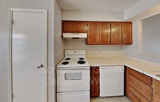 1525 OSAGE TRL