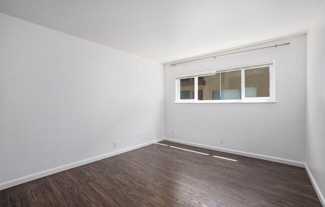 2 beds, 2 baths, $2,395, Unit D