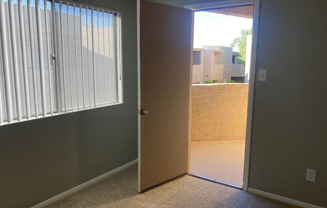 2 beds, 2 baths, 900 sqft, $1,475, Unit 248