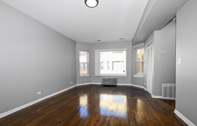 7527-35 S. Essex Ave.