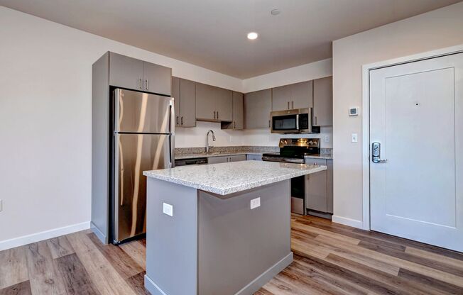 1 bed, 1 bath, 740 sqft, $2,100, Unit Apt 1107